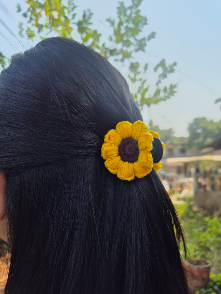 Cozy Bossom Clip(Yellow)